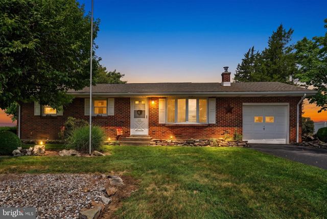 595 NEW SCHAEFFERSTOWN RD, Bernville, PA 19506