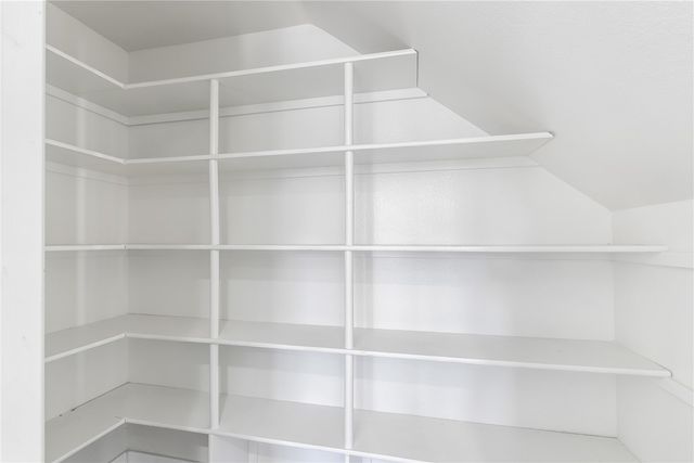 941 Coral, Hemet, CA 92543