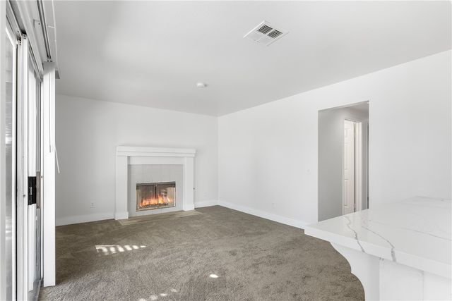 941 Coral, Hemet, CA 92543