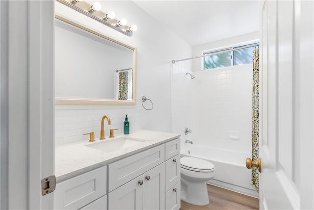 941 Coral, Hemet, CA 92543