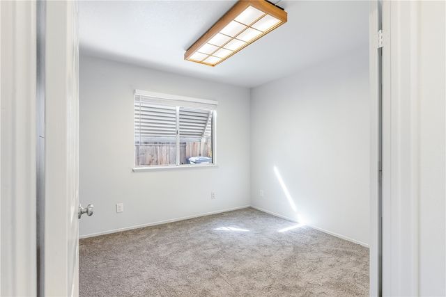 941 Coral, Hemet, CA 92543