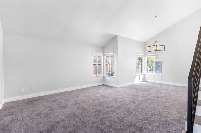 941 Coral, Hemet, CA 92543