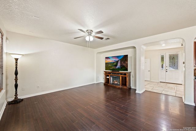 7918 Martinelli, San Antonio, TX 78253