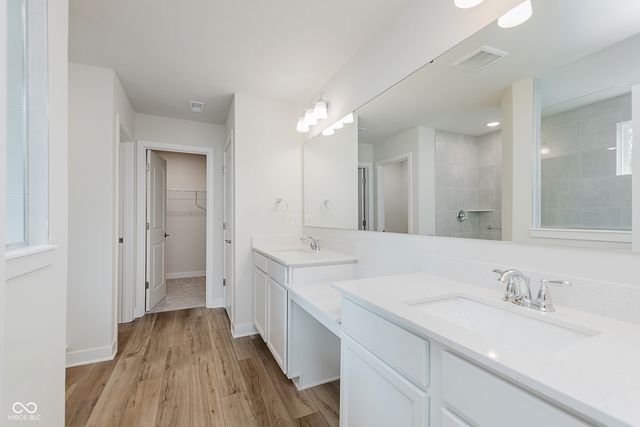 6664 Seattle Slew Drive, Whitestown, IN 46075