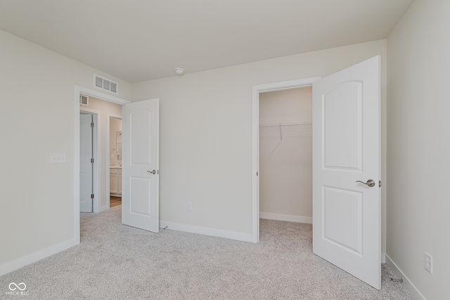 6664 Seattle Slew Drive, Whitestown, IN 46075