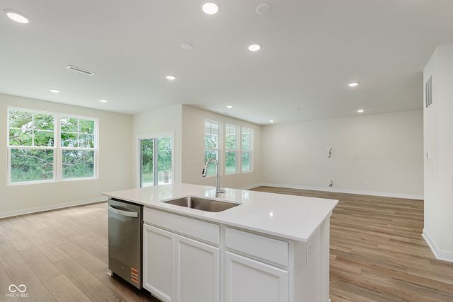 6664 Seattle Slew Drive, Whitestown, IN 46075