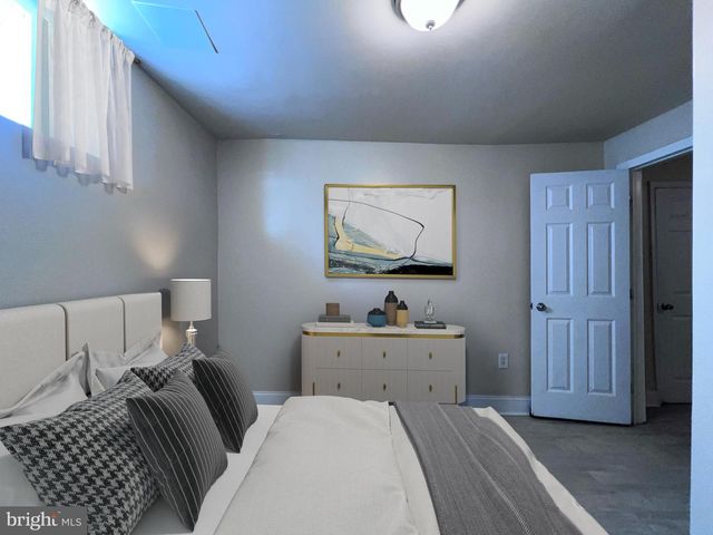 2911 THORNDALE AVE, Baltimore, MD 21215