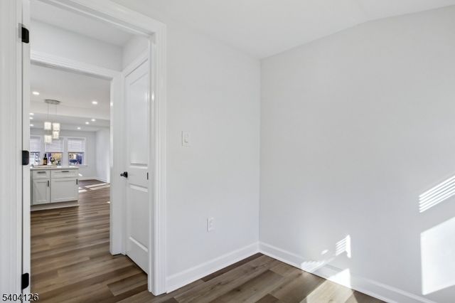 85 Madison St, Newton Town, NJ 07860