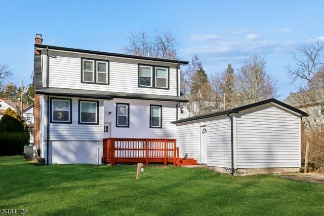 85 Madison St, Newton Town, NJ 07860