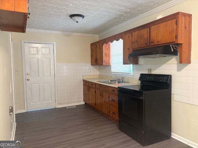 5690 Cypress Drive, Forest Park, GA 30297