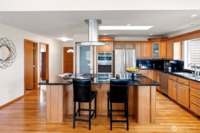 7331 E Center Street, Port Orchard, WA 98366