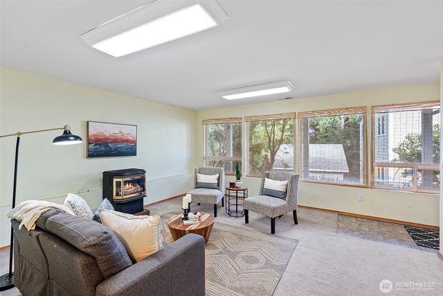 7331 E Center Street, Port Orchard, WA 98366