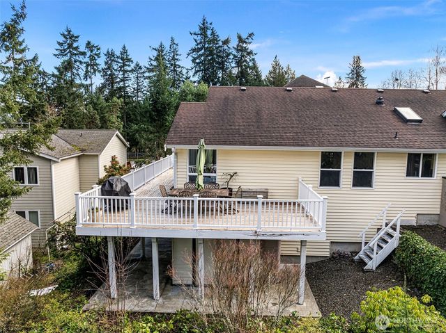 7331 E Center Street, Port Orchard, WA 98366