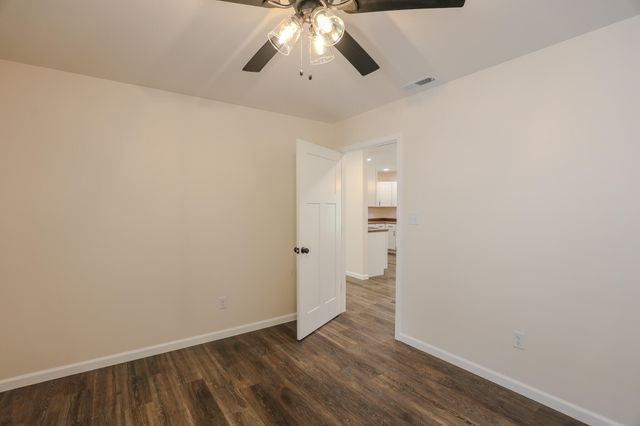 1206 Salem Avenue, Paducah, KY 42001