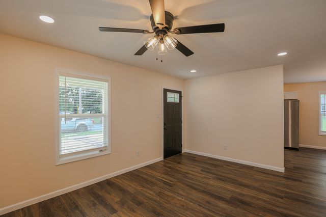 1206 Salem Avenue, Paducah, KY 42001