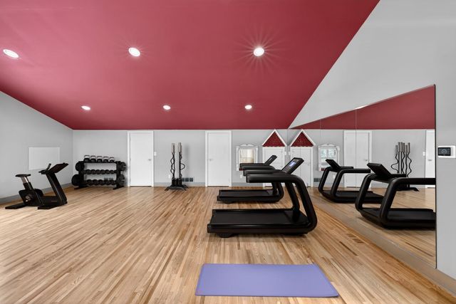 1409 Weatherhill Court SW, Rochester, MN 55902