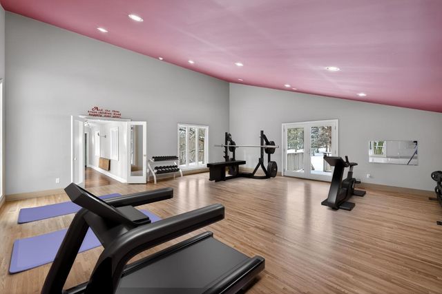 1409 Weatherhill Court SW, Rochester, MN 55902