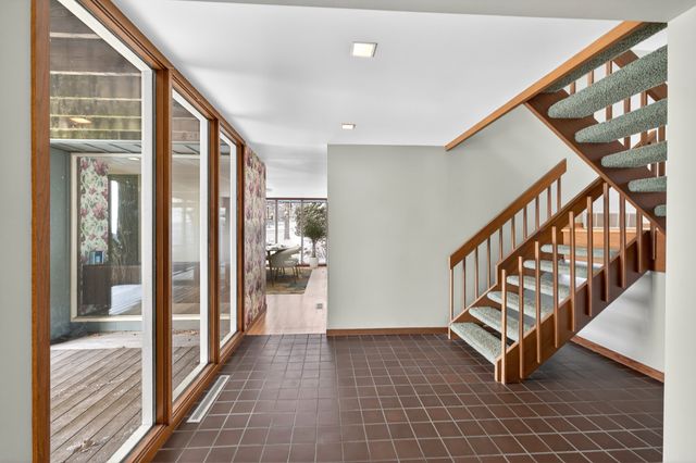 1409 Weatherhill Court SW, Rochester, MN 55902