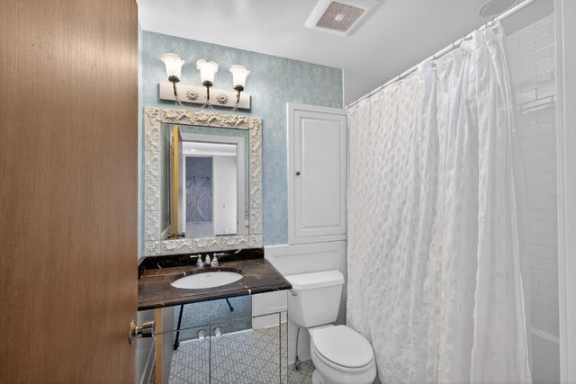 1409 Weatherhill Court SW, Rochester, MN 55902