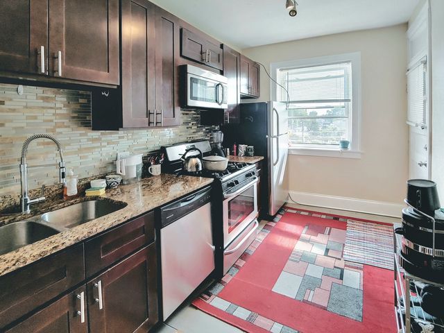 4815 N Springfield Avenue 3E, Chicago, IL 60625