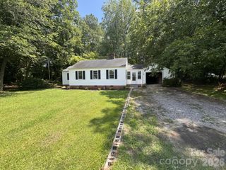 1250 Hampton Grace Avenue, Lancaster, SC 29720