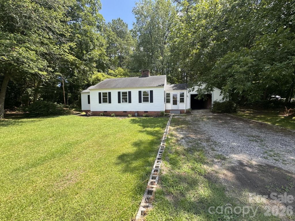 1250 Hampton Grace Avenue, Lancaster, SC 29720
