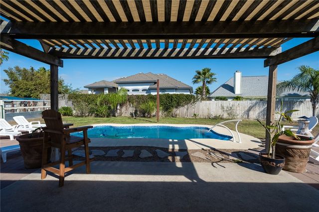 13970 Lanyard Dr, Corpus Christi, TX 78418