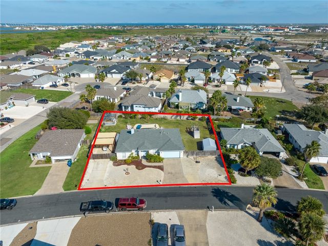 13970 Lanyard Dr, Corpus Christi, TX 78418