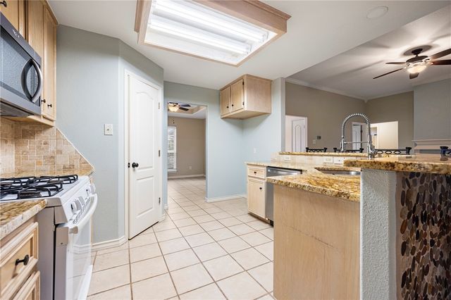 13970 Lanyard Dr, Corpus Christi, TX 78418