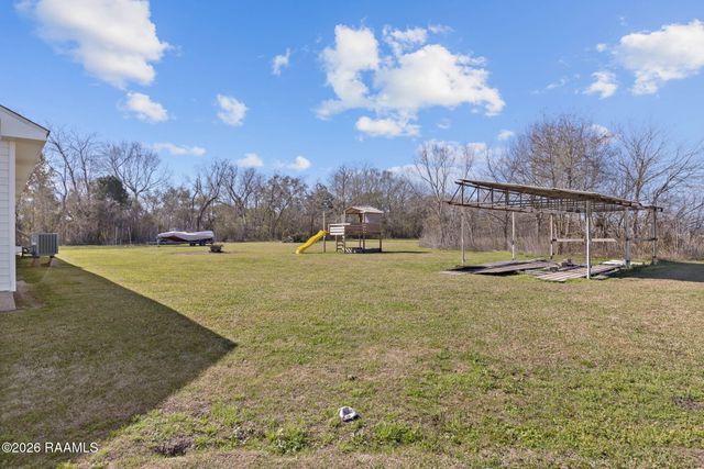 2398 Doyle Melancon Road, Breaux Bridge, LA 70517
