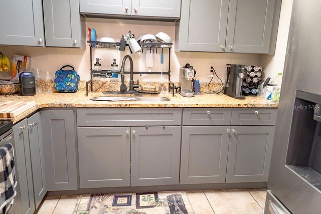 8204 TRAMMELL TRAIL, Tampa, FL 33619