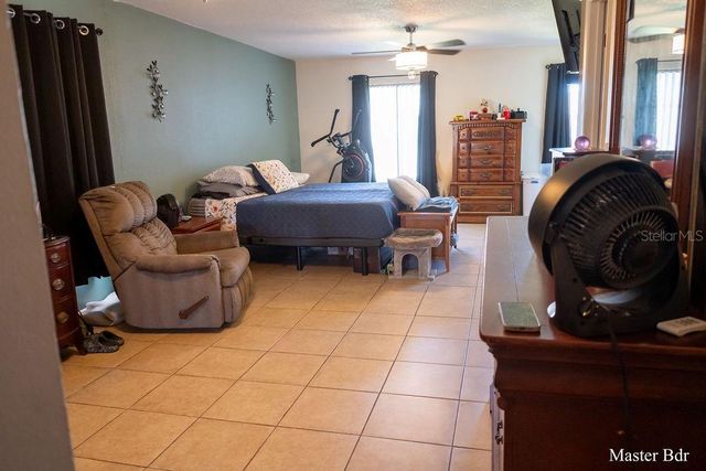 8204 TRAMMELL TRAIL, Tampa, FL 33619