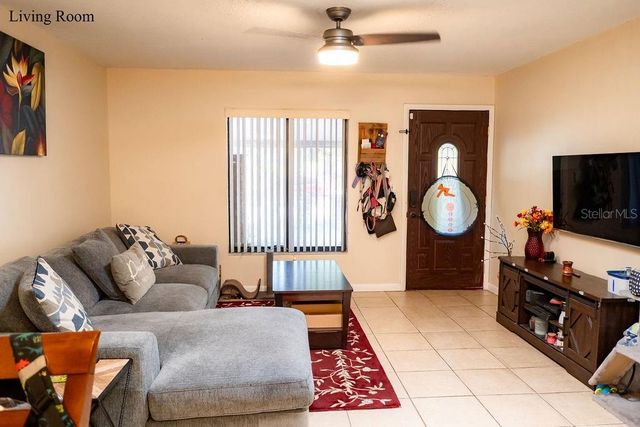 8204 TRAMMELL TRAIL, Tampa, FL 33619