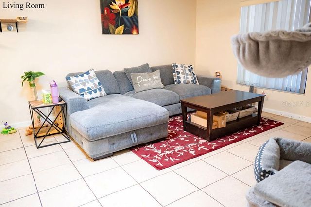 8204 TRAMMELL TRAIL, Tampa, FL 33619