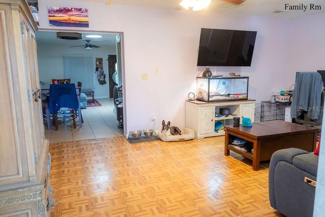 8204 TRAMMELL TRAIL, Tampa, FL 33619