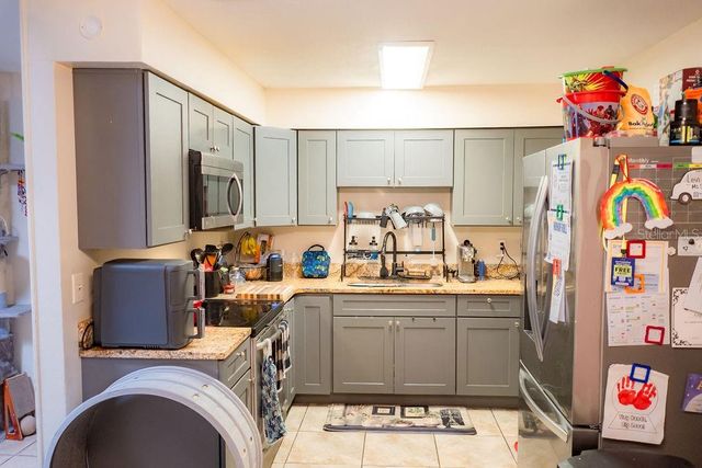 8204 TRAMMELL TRAIL, Tampa, FL 33619