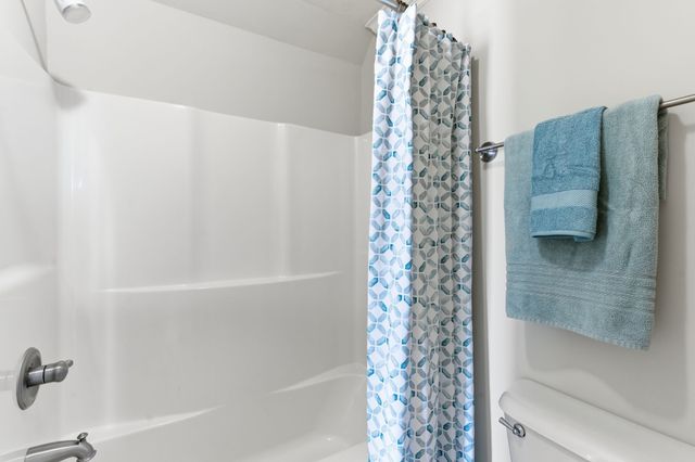 1006 Whispering Wind Way, Hendersonville, TN 37075