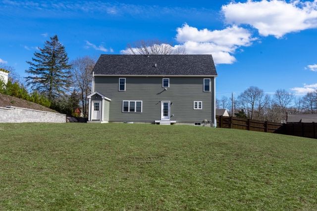 27 Morse Avenue, Attleboro, MA 02703