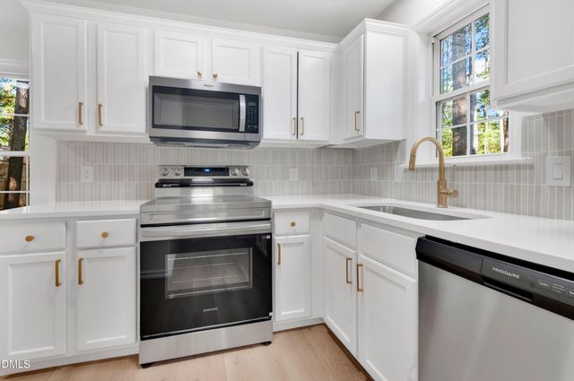 1024 Henchman Court, Knightdale, NC 27545