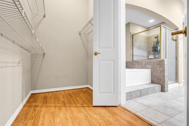 2400 Mccue Road 240, Houston, TX 77056