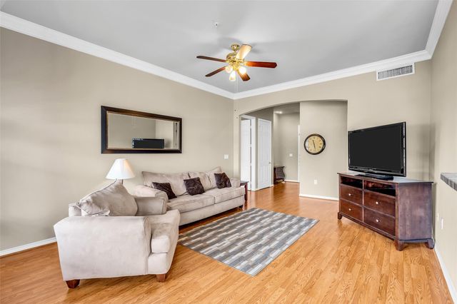 2400 Mccue Road 240, Houston, TX 77056