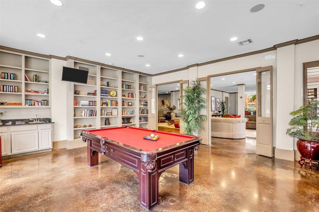 2400 Mccue Road 240, Houston, TX 77056