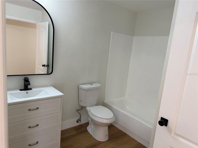 2013 DIXIE BELLE DRIVE A, Orlando, FL 32812