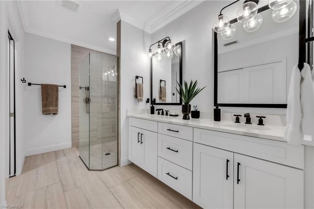 16348 Viansa WAY 102, Naples, FL 34110