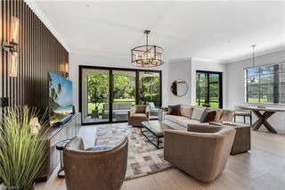 16348 Viansa WAY 102, Naples, FL 34110