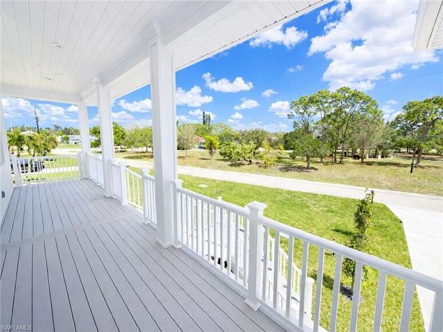 20700 Park PL, Estero, FL 33928