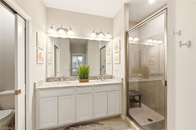 9365 Pocida CT 202, Naples, FL 34119