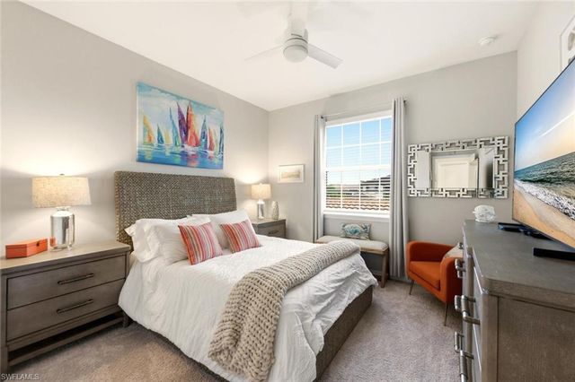 9365 Pocida CT 202, Naples, FL 34119