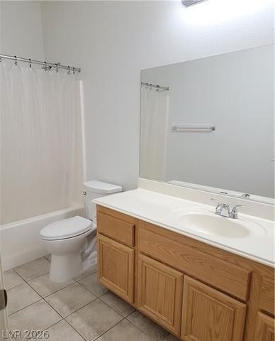 34 Amber Rock Street, Henderson, NV 89012