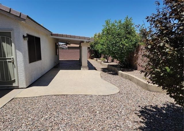 34 Amber Rock Street, Henderson, NV 89012